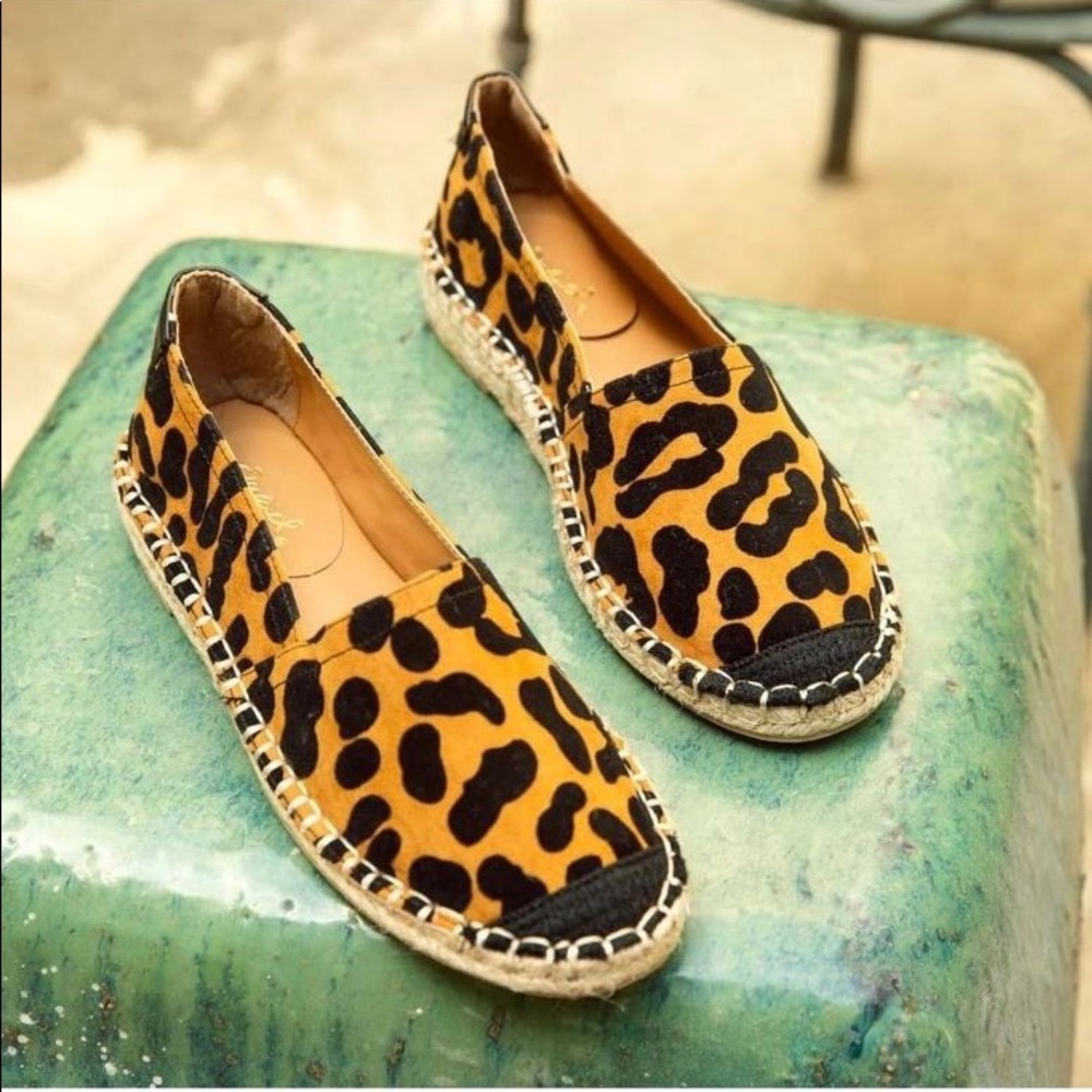 Camel leopard print espadrilles